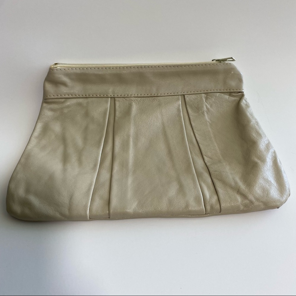 Vintage Soft Leather Clutch purse bag bone color - Picture 5 of 5